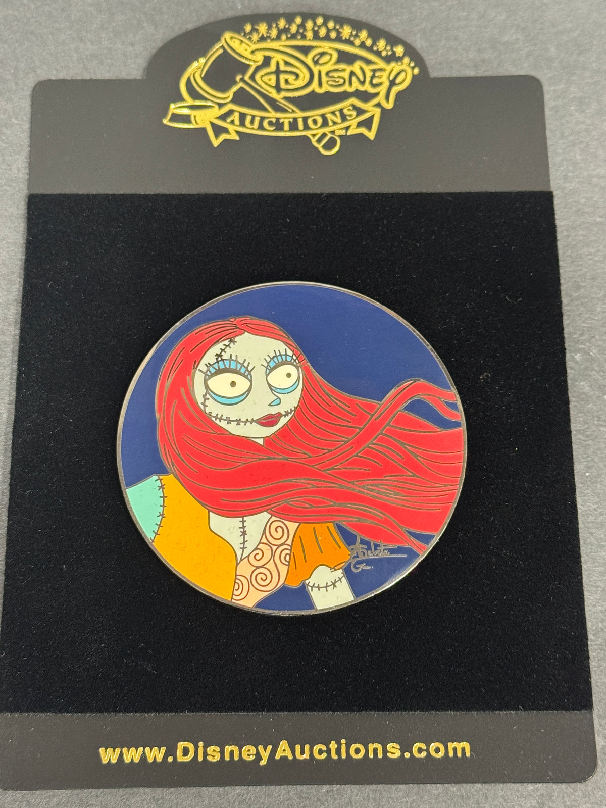 Disney Auctions Sally Elisabete Gomes Signature Series LE 100 Pin – The Nightmare Before Christmas