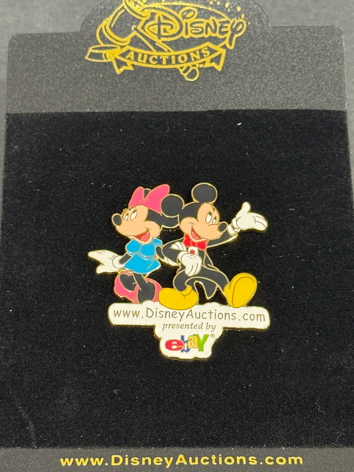 Disney Auctions Mickey & Minnie eBay GWP Pin LE 1000 PP30462