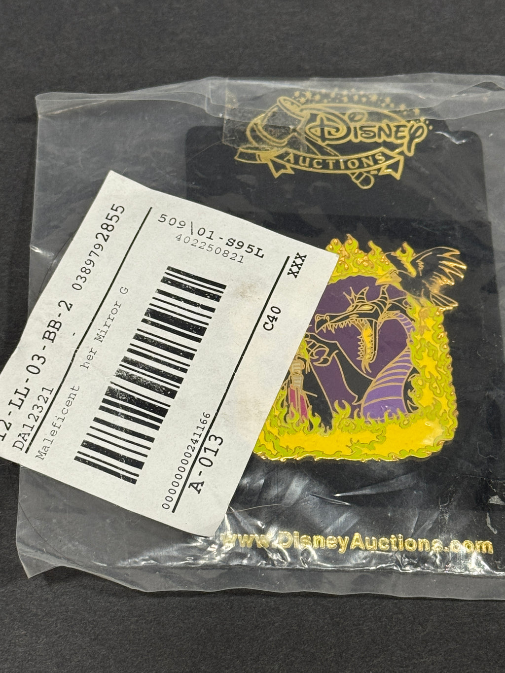 Disney Auctions Maleficent Mirror Dragon Reflection Pin LE 1000 PP28535