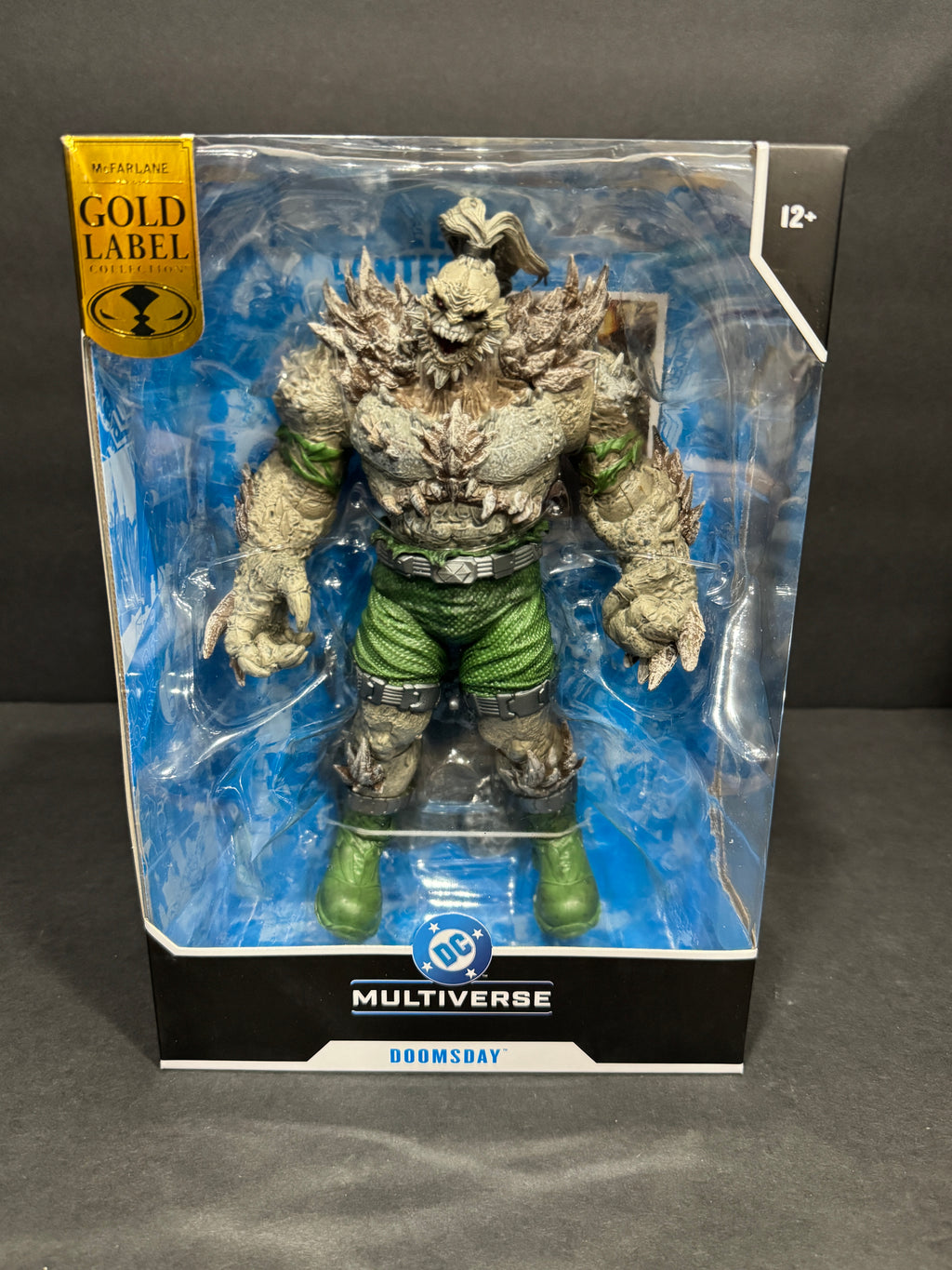 McFarlane Toys DC Multiverse Doomsday Death of Superman Gold Label MegaFig